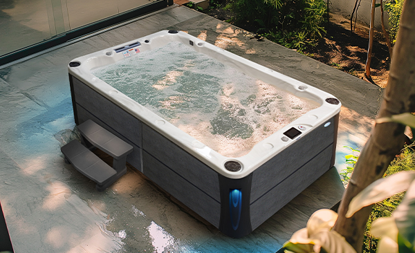 Deck Series Whiteplains hot tubs for sale